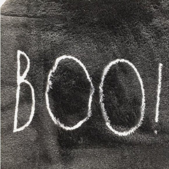 Rae Dunn BOO Halloween Black QUEEN Throw Blanket Ghost Pumpkin Jack-O-Lantern - Picture 3 of 7